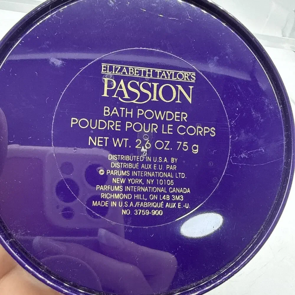 NEW PASSION by Elizabeth Taylor Dusting Powder 2.6 oz, NO OUTER BOX!
